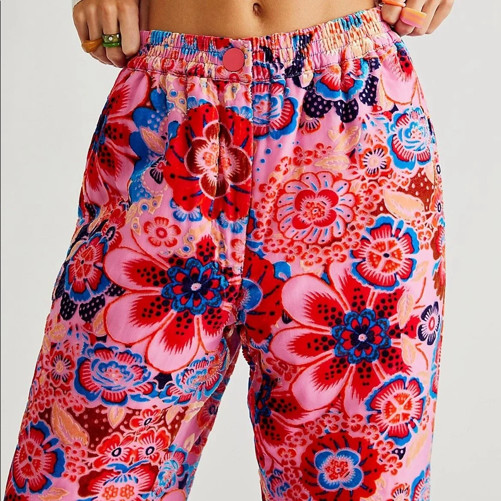 Free People Sun Valley Velvet Pants. Medium. NWT - Picture 4 of 4